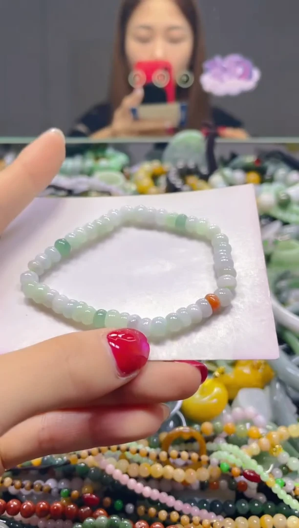 颈饰未镶嵌翡翠5MM/S/翡翠A货，一件也是批发价