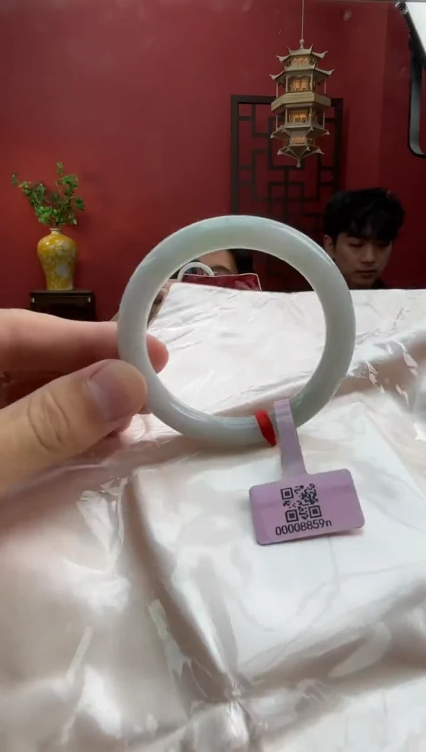 未镶嵌手镯（圆镯）翡翠翡翠手镯12
