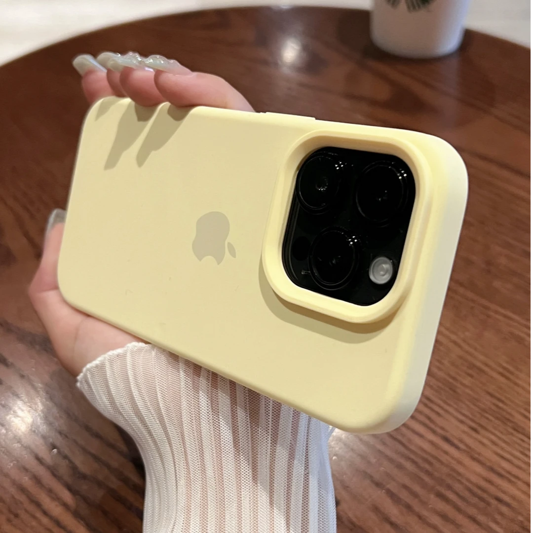 奶黄色苹果液态16promax手机壳适用iPhone15pro保护套14/13硅胶12