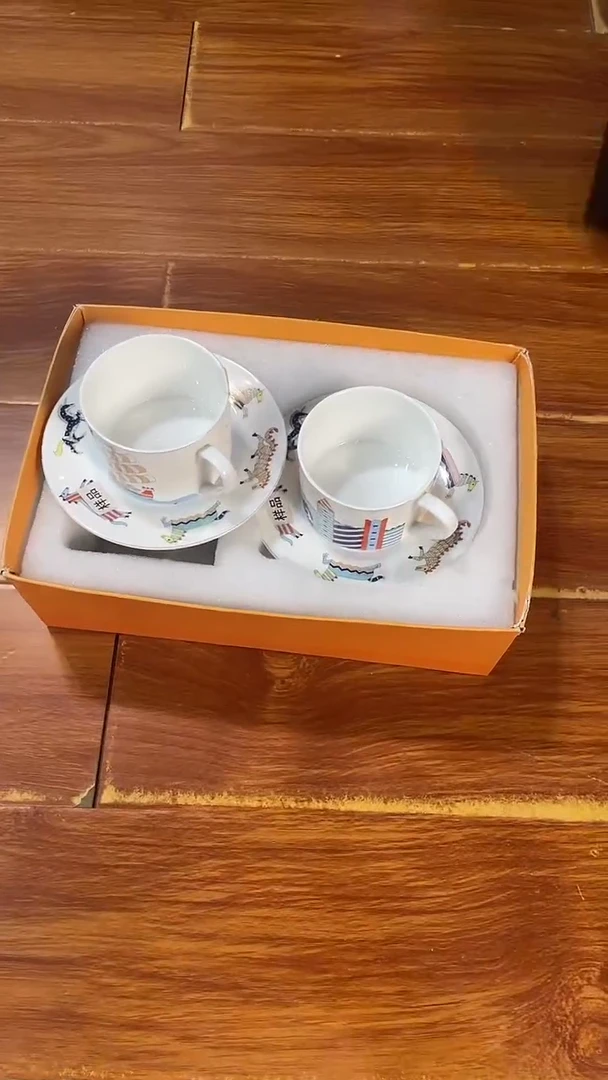 杯鸿辉家品牌瓷器，京东包邮！