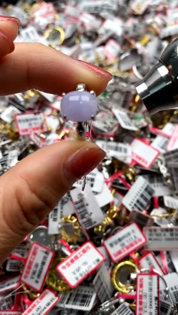 【闪购商品】翡翠戒指银S925镶嵌3333333    1