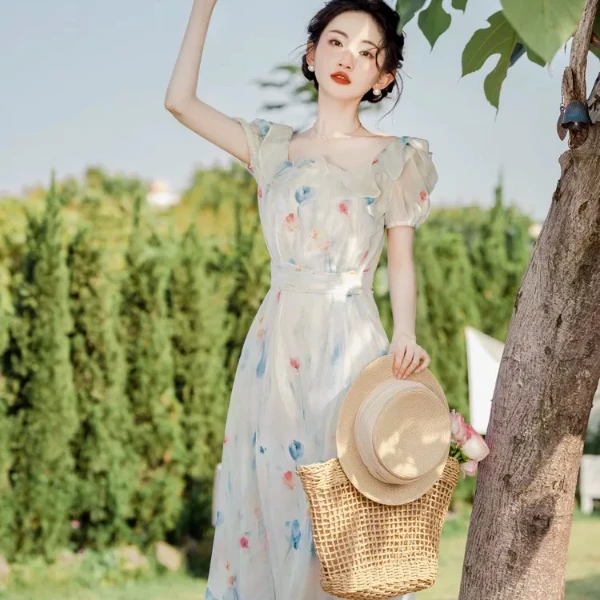 1129碎花气质法式小众复古温柔设计感连衣裙初恋夏季