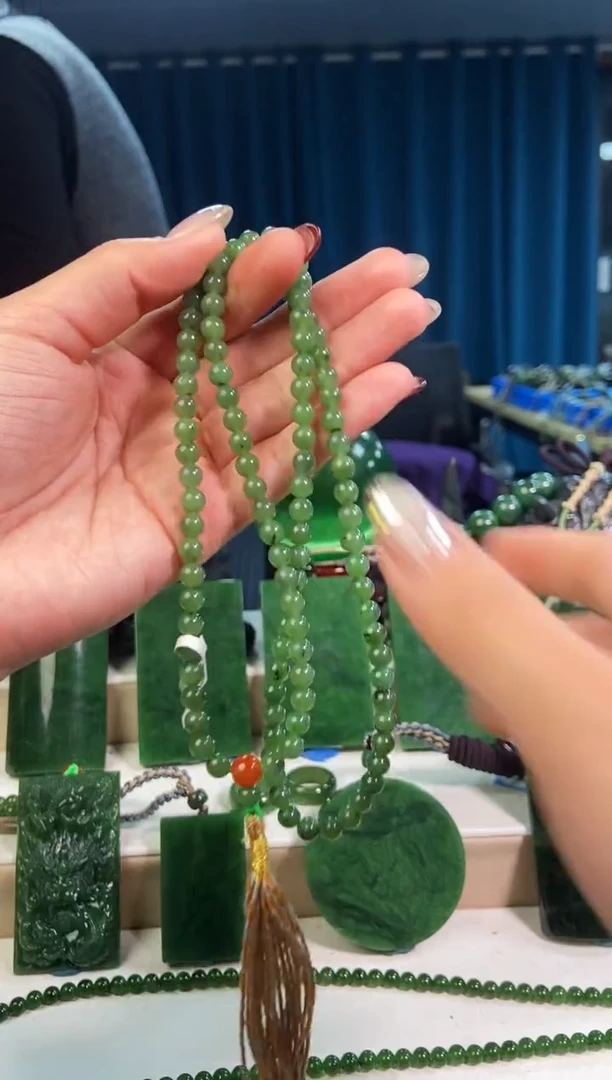 【闪购商品】和田玉挂件未镶嵌1