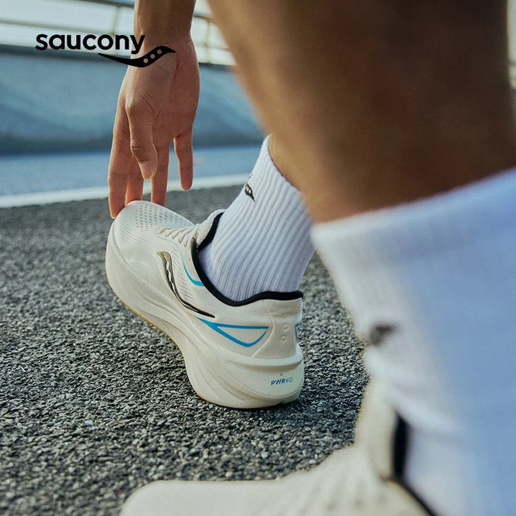 Saucony索康尼PHOENIX INFERNO4火鸟4透气缓震马拉松舒适训练跑鞋