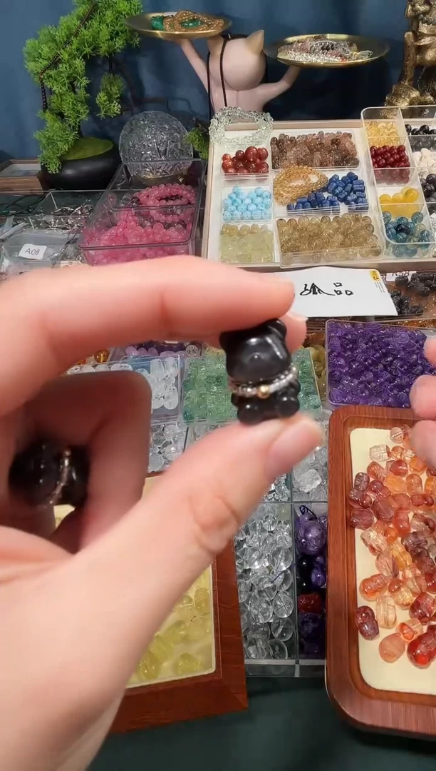 【闪购商品】水晶手串未镶嵌银耀小熊一个约卡13