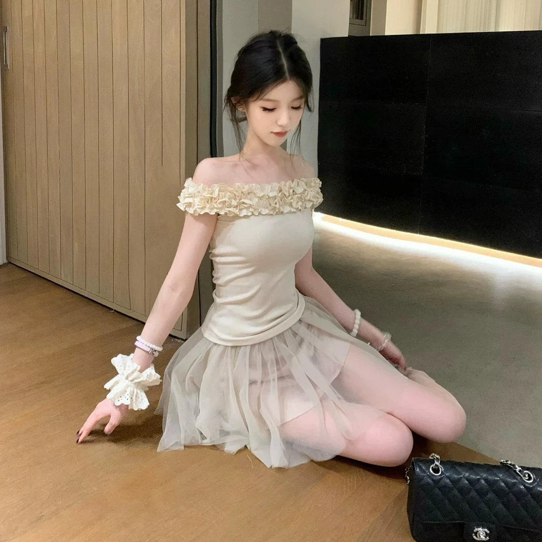 2025夏季新款优雅气质立体花朵纯欲外穿修身辣妹上衣配高腰半身裙