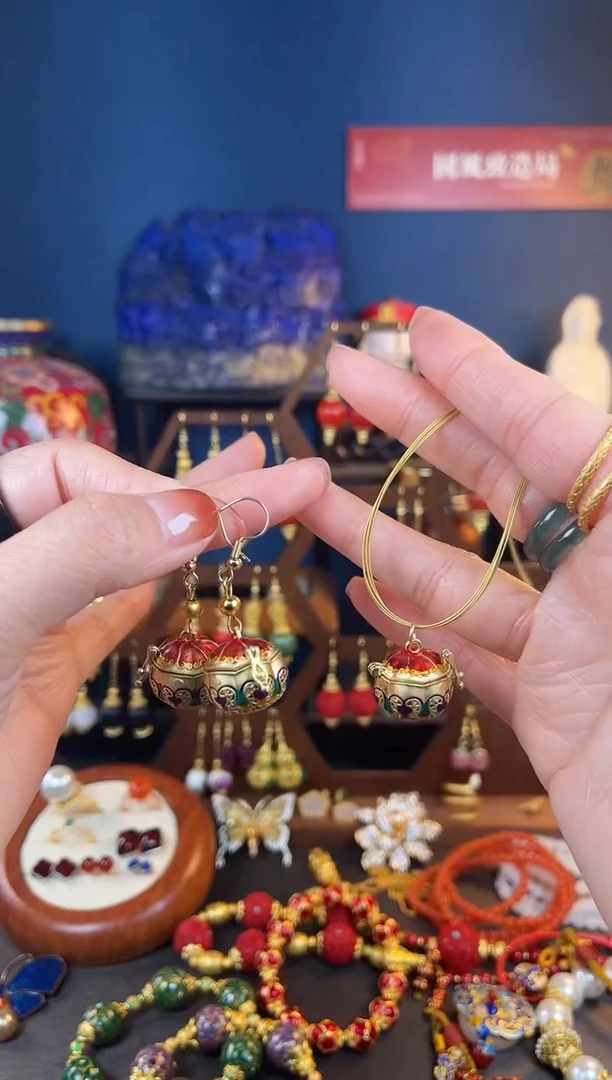 【闪购商品】柿柿如意珐琅耳钩+吊坠