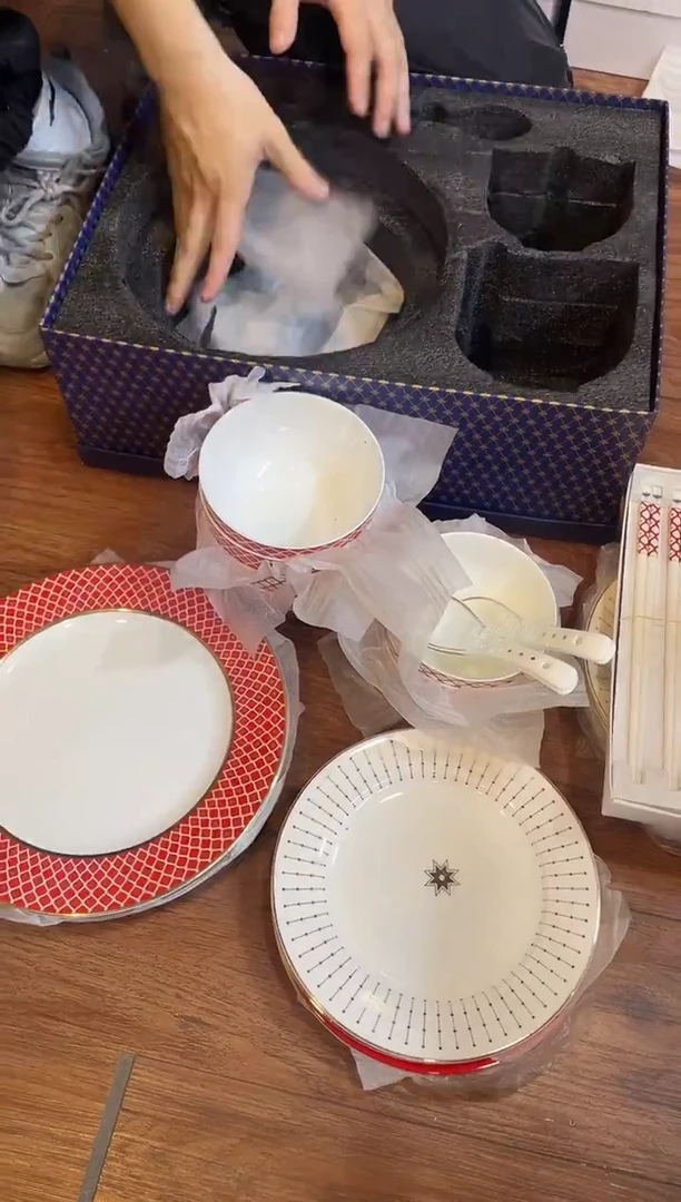 杯鸿辉家品牌瓷器，京东包邮！