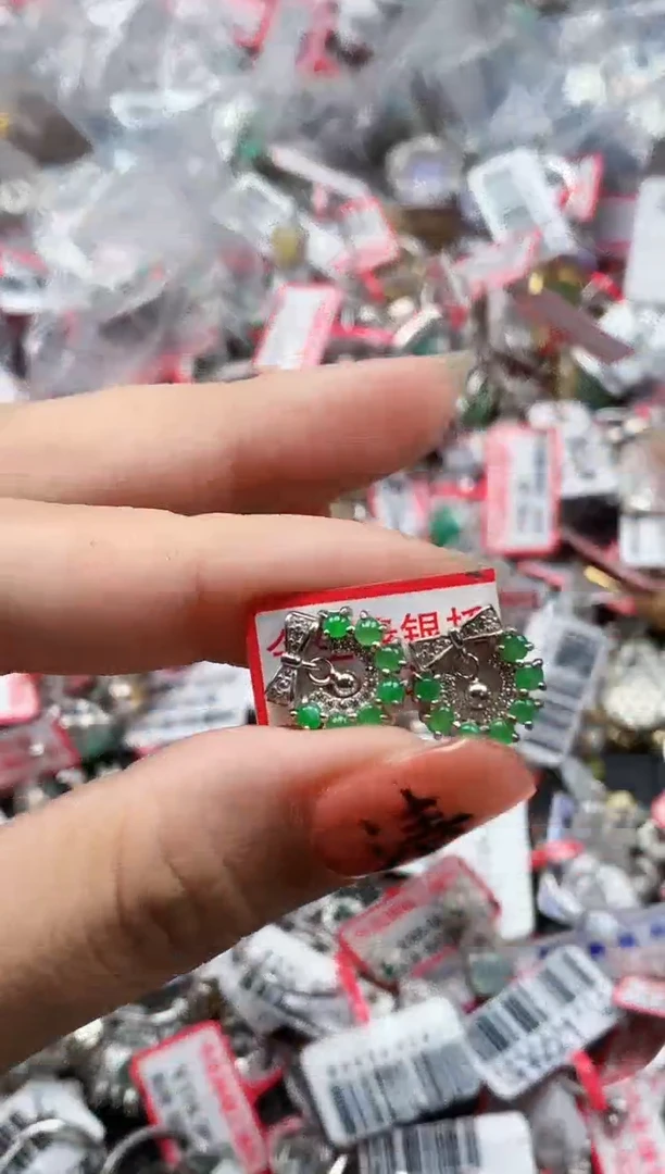银S925镶嵌戒指翡翠天然A货缅甸翡翠