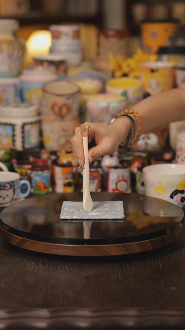 景德镇釉下彩绘设计师款式陶瓷