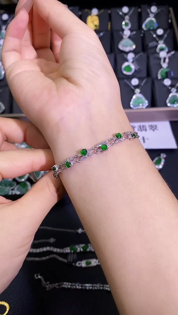 【闪购商品】翡翠手链银S925镶嵌帝绿蛋面手链