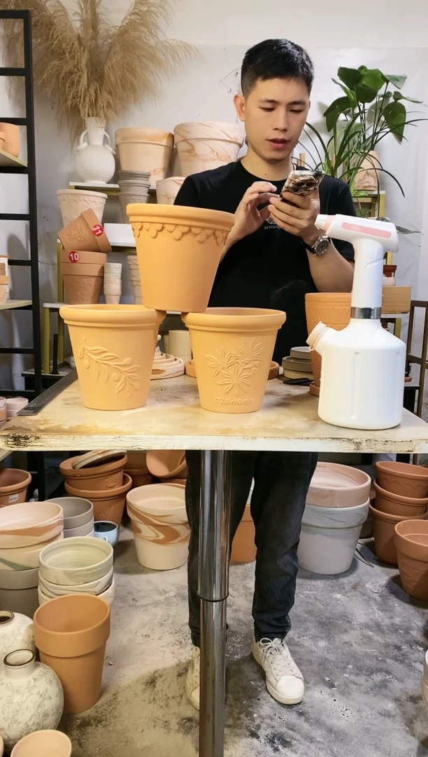 16*15红陶浮雕3图案 3盆无托