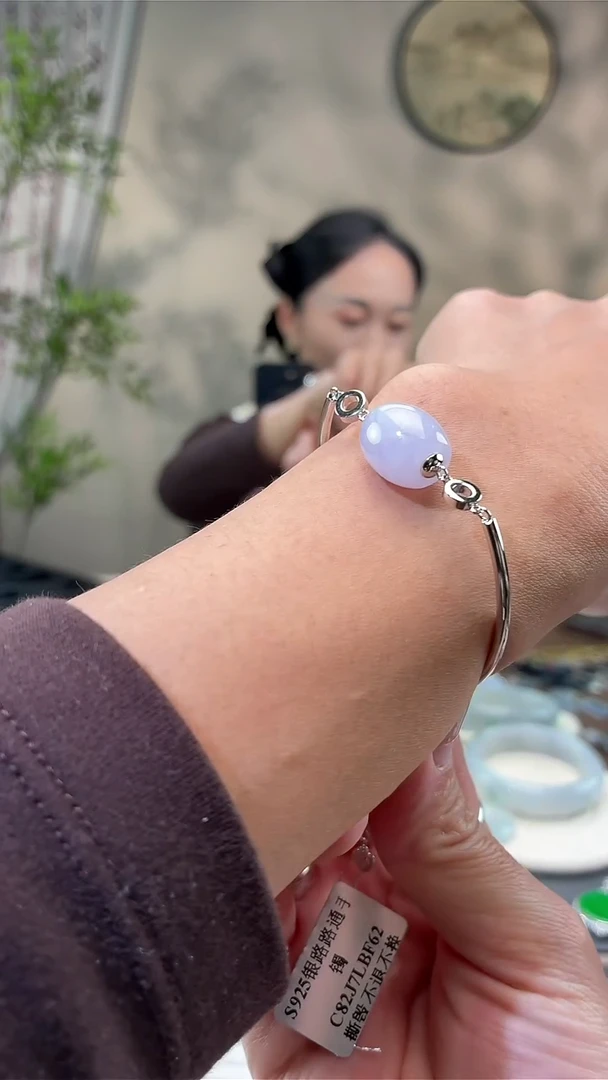 吊坠(不含链)银S925镶嵌翡翠手镯