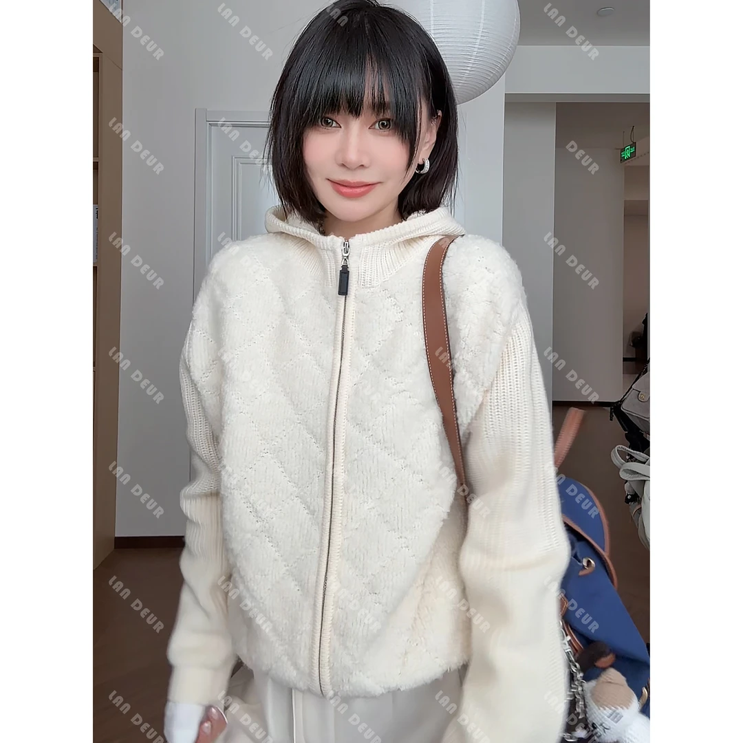 JIUJIU【米兰假日】100绵羊毛小众菱格简约连帽宽松短款毛针织衫女