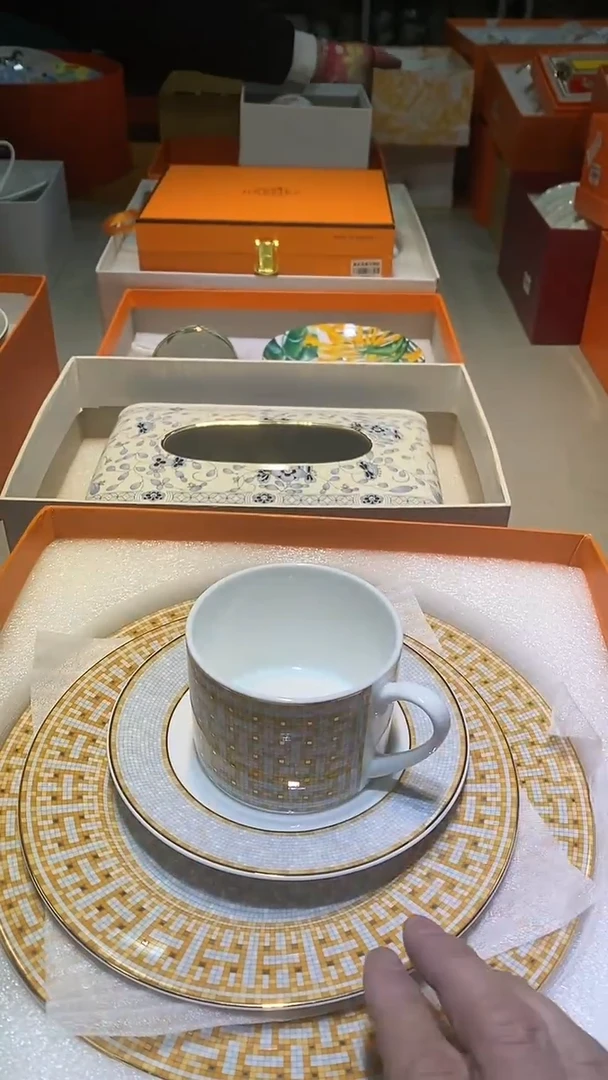 【闪购商品】瓷片11111111111111111