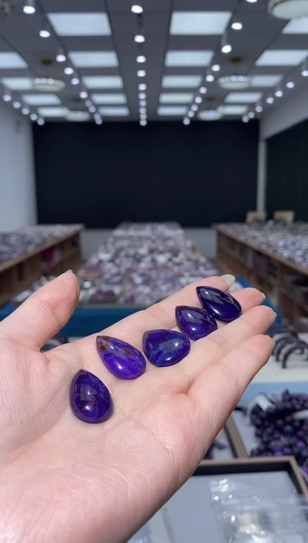 苏纪石（舒俱来）未镶嵌吊坠传世级老料玉化夜樱吊坠