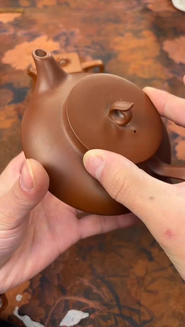 茶杯紫砂-宫灯扁平壶