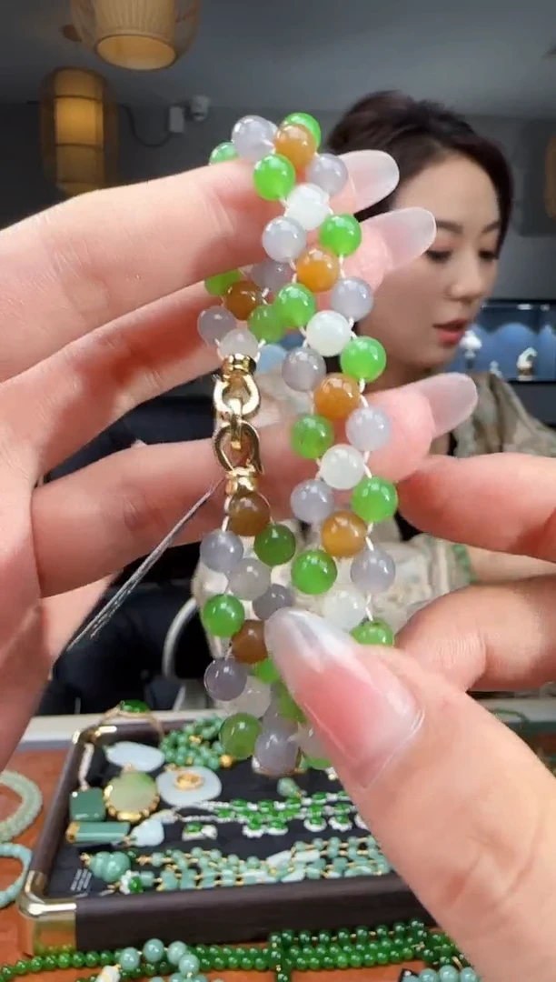 未镶嵌手链和田玉1