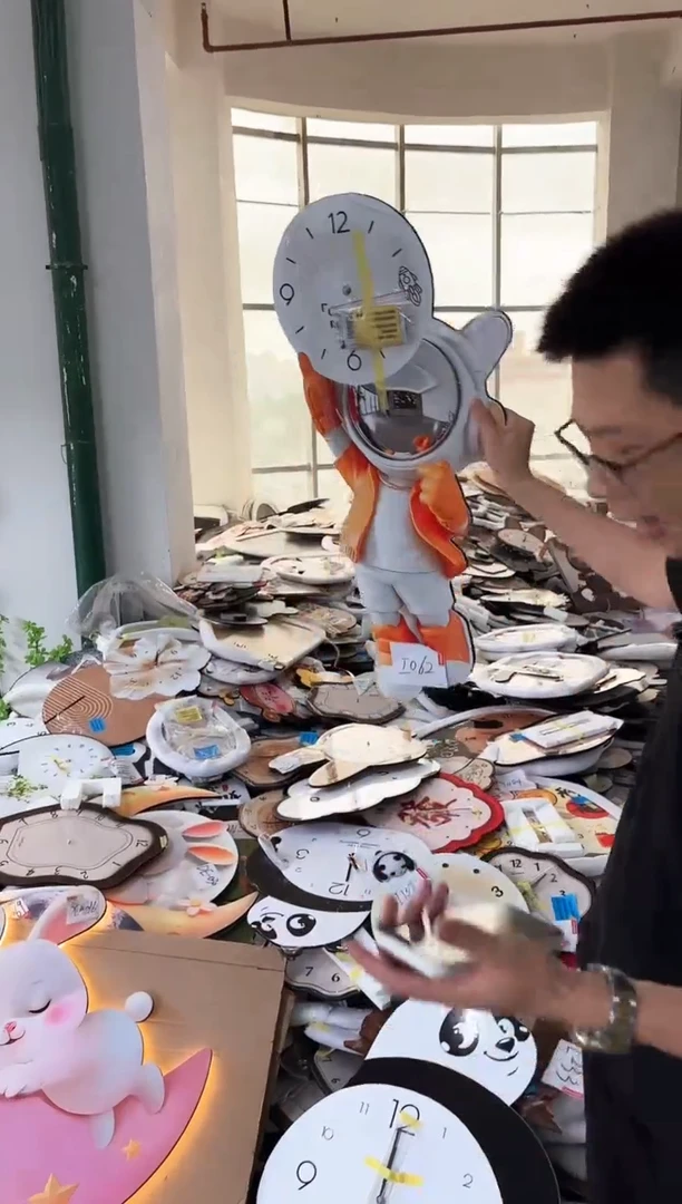 横款孤品微瑕小河果果闪购i062