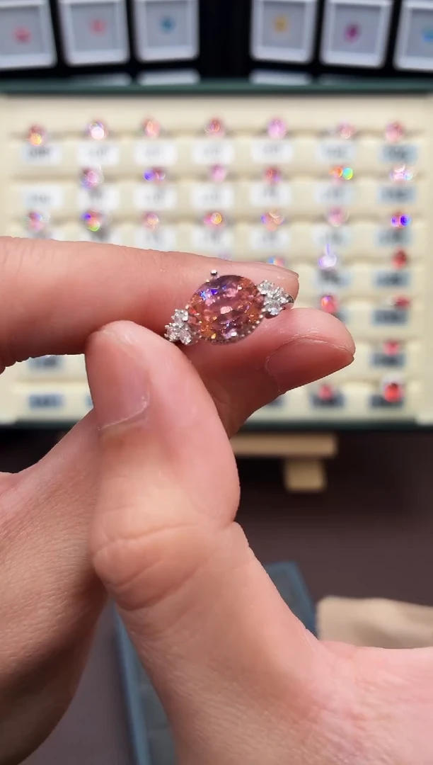 戒指彩色蓝宝石银S925镶嵌222