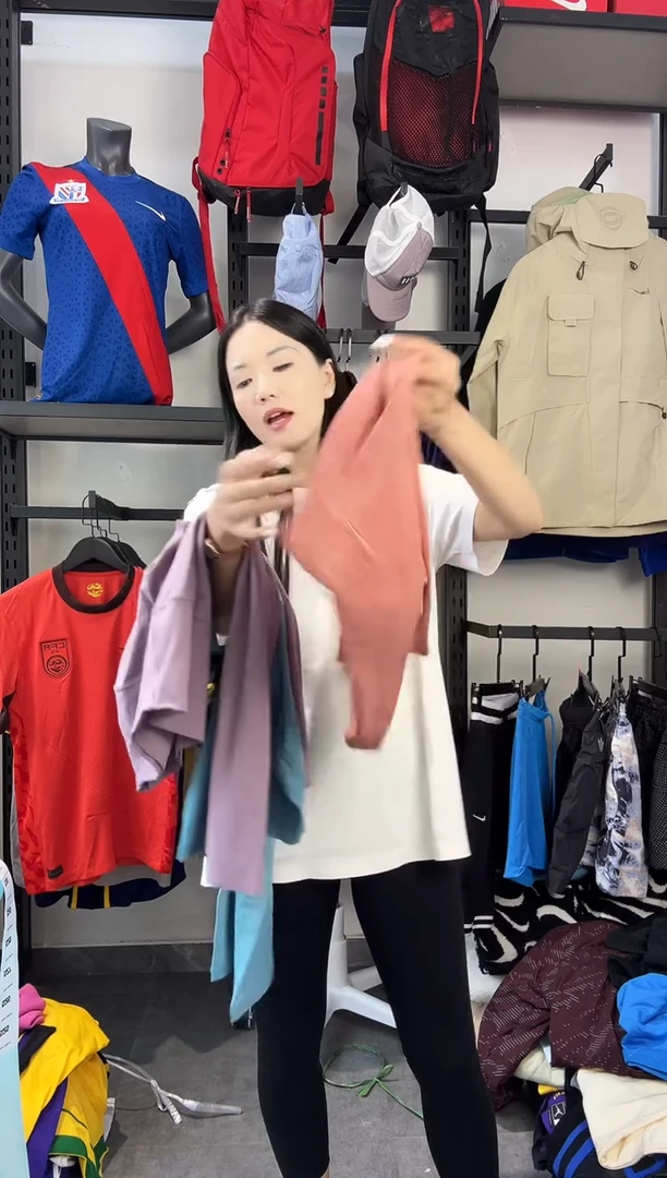 525编码 瑕疵款直播间过款为准 尺码4