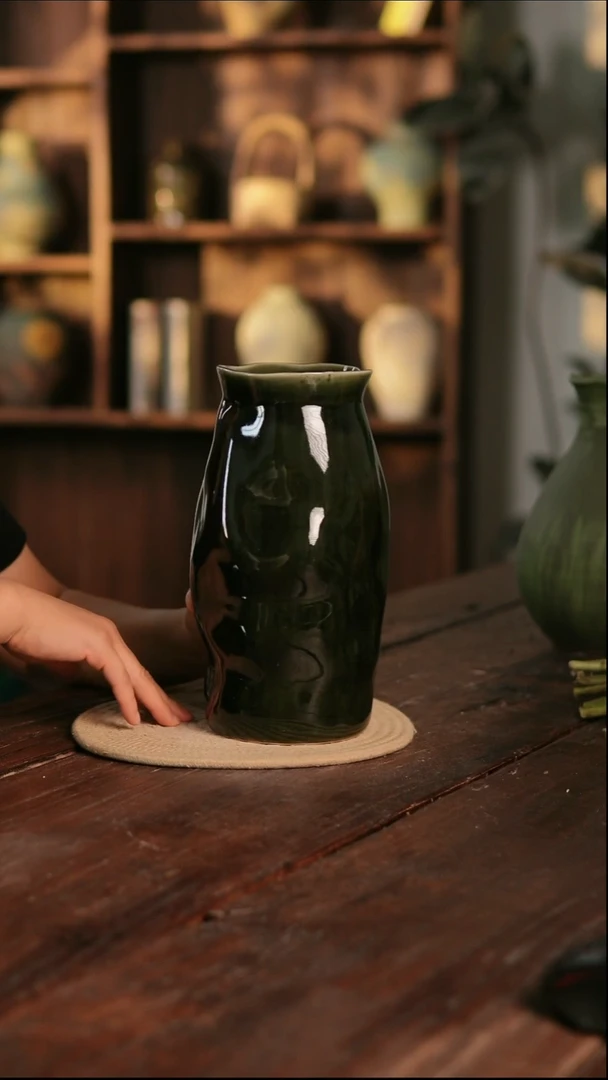 摆件9-9高26口10误差2无孔