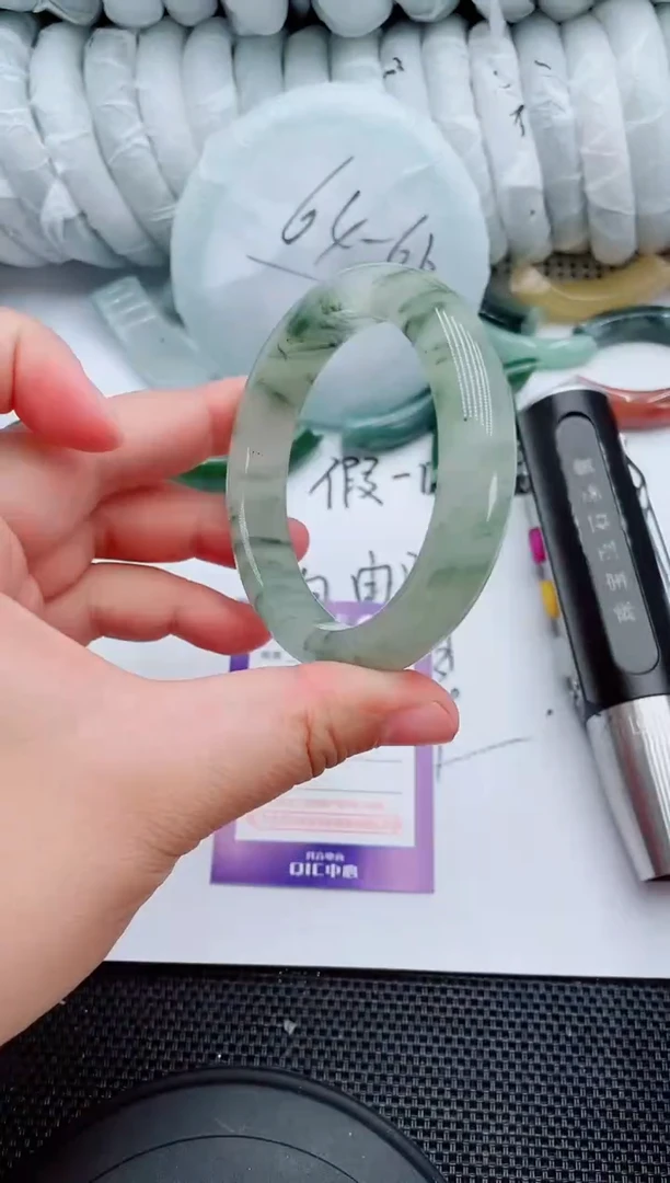 石英质玉手镯未镶嵌B25-56-57
