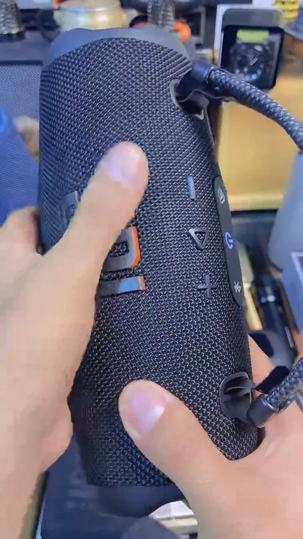 瓷片闪购商品，如图所示