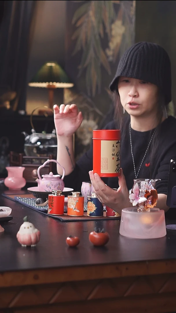 豆沙甜六堡茶大罐