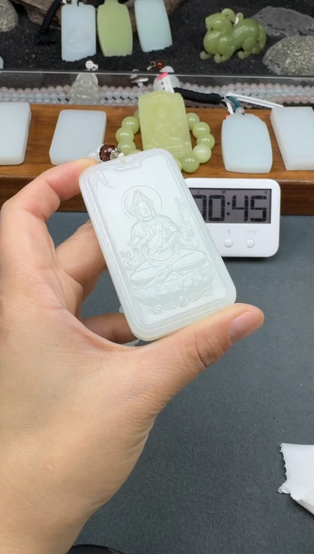 颈饰未镶嵌和田玉2