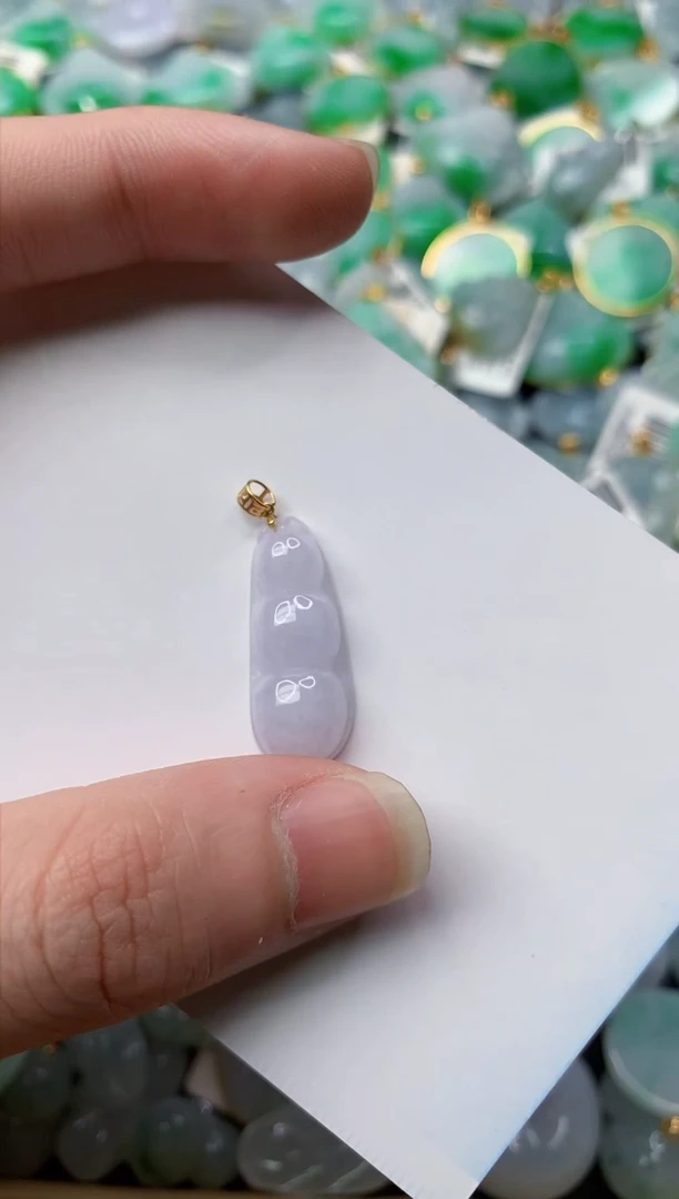 【闪购商品】翡翠颈饰18K金镶嵌94..........