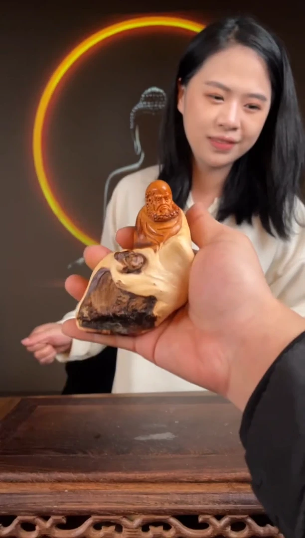 【闪购商品】柏木（崖柏）手工摆件,先抢先得!