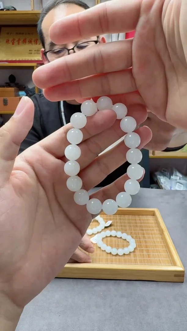 未镶嵌手链和田玉12且末天泰