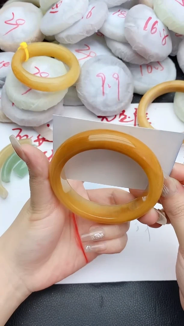 石英质玉手镯未镶嵌332+59/60