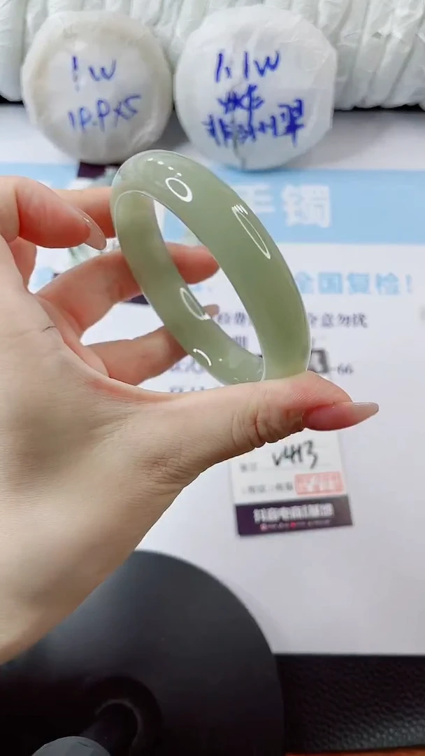 石英质玉手镯未镶嵌多样性发货V413