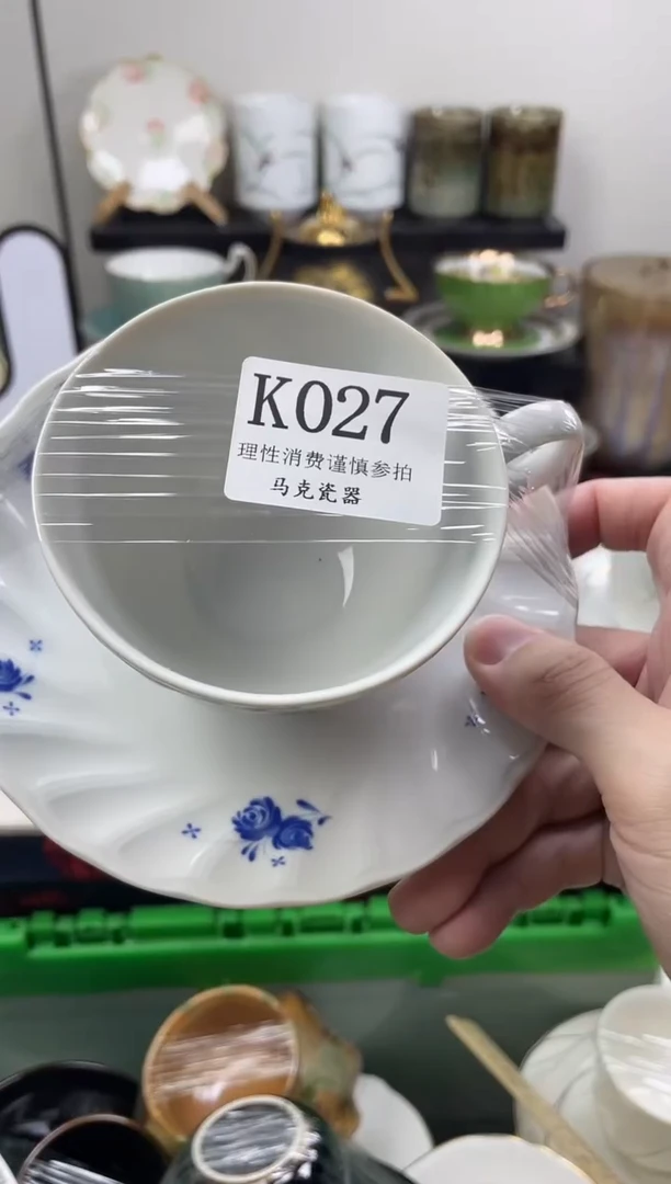 瓷片朵****育                K027