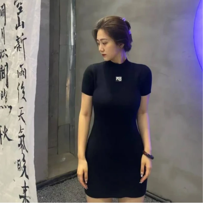 95新 Alexander McQueen/亚历山大·麦昆 亚历山大王S码/lu77953