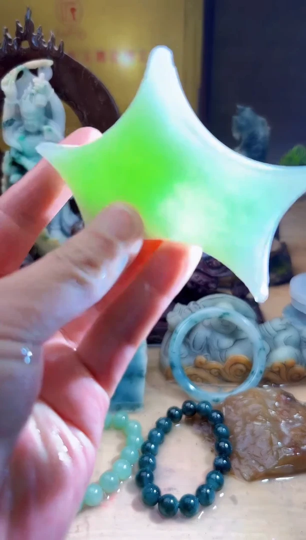 未镶嵌挂件翡翠A货张麦6266