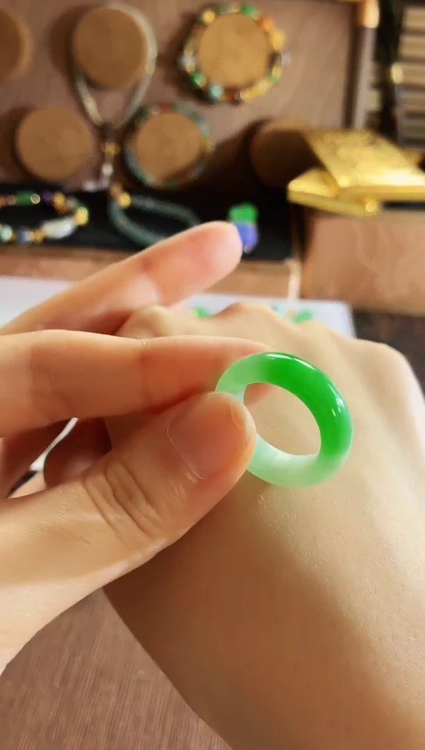 翡翠戒指未镶嵌手饰16