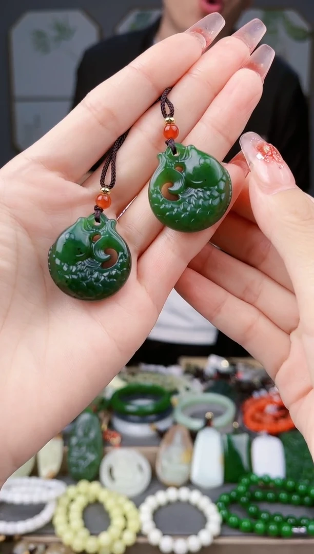 和田玉未镶嵌颈饰多样性发货   拍一单发一个