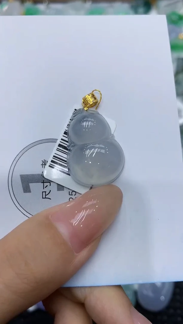 颈饰18K金镶嵌翡翠111111111111