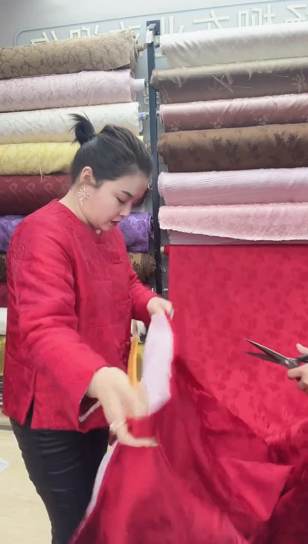 2号红色浮雕新年福利 半米价