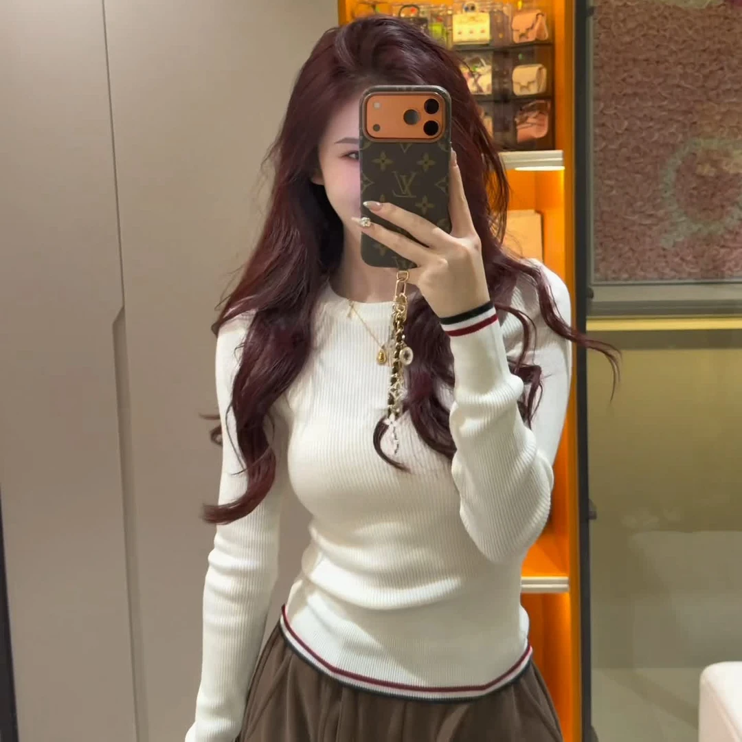 条纹拼接长袖针织衫女2025秋季新款韩系高级感打底衫修身内搭上衣