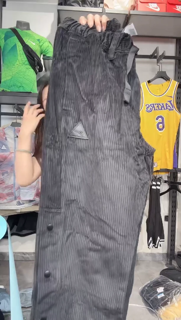 1125  编码 瑕疵款直播间过款为准 尺码 L