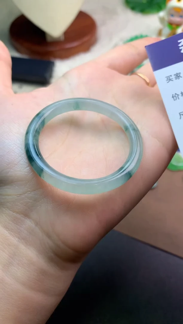 未镶嵌定制翡翠毛货