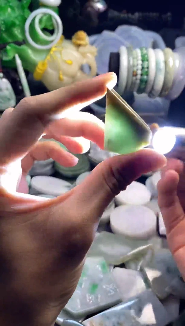 散珠翡翠A货翡翠21