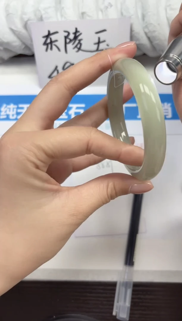 未镶嵌手镯石英质玉D49-58.59