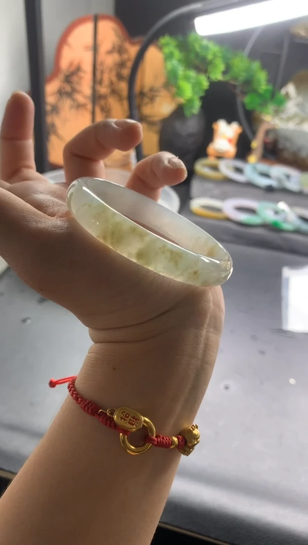 定制翡翠手镯未镶嵌毛坯手镯