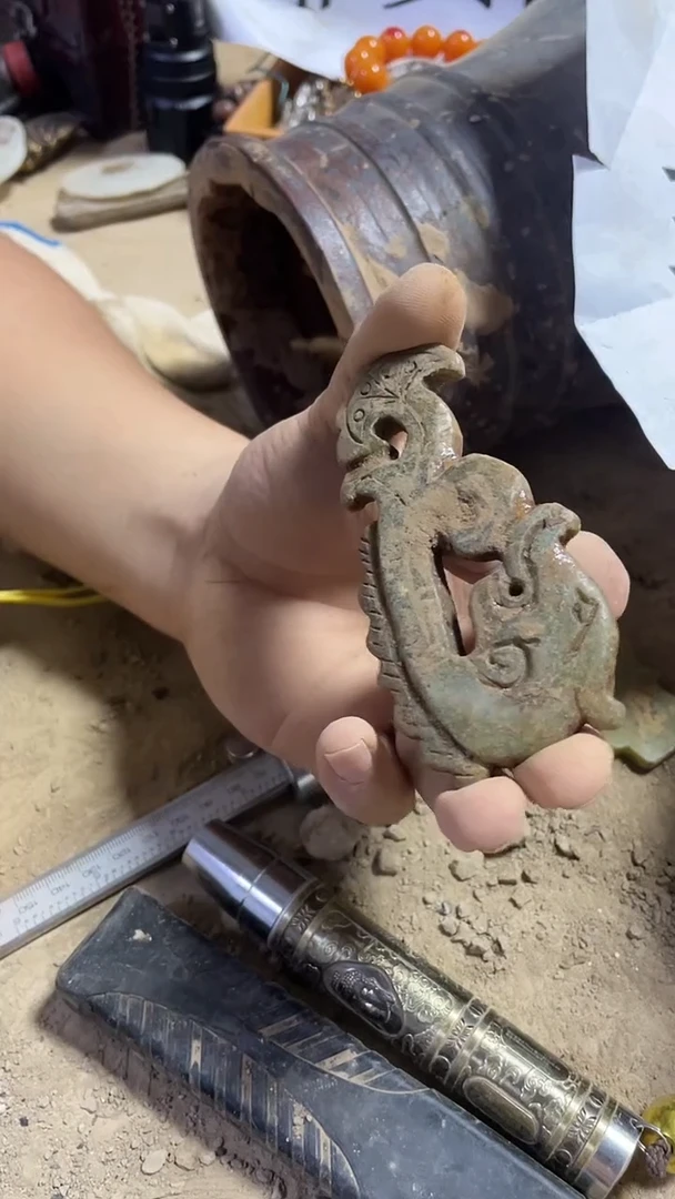 硅化玉奇石未镶嵌12