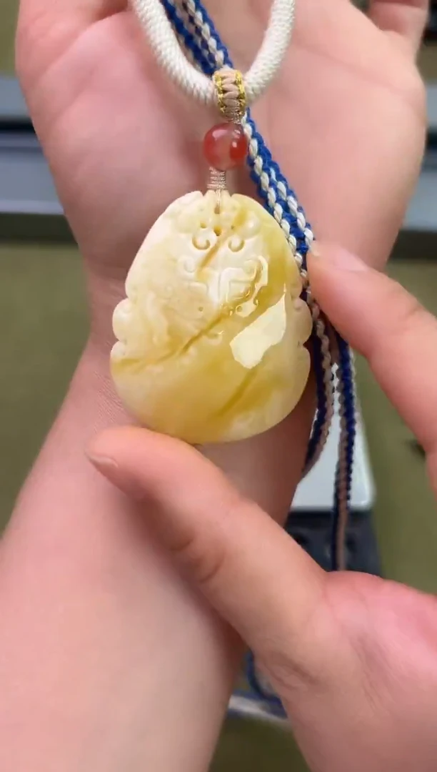 裸石琥珀未镶嵌琥珀蜜蜡吊坠